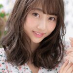 大人ガーリースタイルの新定番は甘すぎないゆるふわ感がポイント