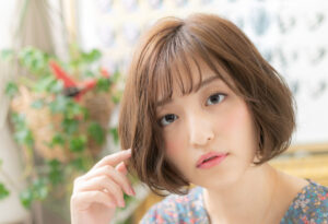 可愛さの中に色気をひとさじ顔型カバーもおまかせの小顔ボブ