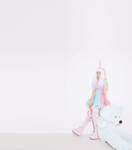 ihme『issue4』（ sherbet ）立花玲奈／SHE MET A BEAR・クマさんとすごしたお姫様の日々