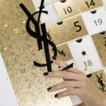 昨年即完売の人気アイテムが今年も！イヴ・サンローラン人気製品のアソート ノエル アドベント カレンダーなど、ゴールドのアイコニックな限定コフレが登場