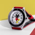 ディズニーファンは見逃せない！ミッキー93回目の誕生日を記念して、カスタマイズ腕時計ブランドUNDONEから300本限定モデルが誕生！