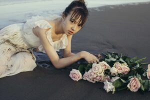 ihme 『issue5』(secret)木下絵里香／Under the veil ・ 虹の向こうへ