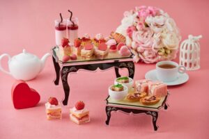 表参道で旬を迎えた完熟の苺の魅力を贅沢に楽しめる！『ストロベリー アフタヌーンティー』が新登場