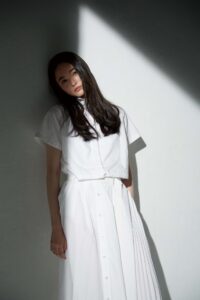 ihme 『issue6』 (sentimental)宮野 陽名／Like daylight・昼と夜、光と影