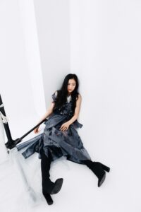 ihme 『issue6』 (sentimental)汐谷友希／So come find me・ワタシを見つけて