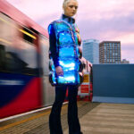 ​「ゲーム・オブ・スローンズ」のアリア・スターク役で有名なメイジー・ウィリアムズをモデルに、H&Mがバーチャル・アニメーションを駆使したビジュアルイメージを公開