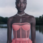 珊瑚やクリスタルのしずくのジュエリー！？海からひらめきを受けた、イギリスの高級アパレルブランドAlexander McQueenの新作コレクションが登場