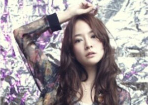 一歩先行くルーズな大人可愛い愛されウェーブでみんなの憧れヘアに