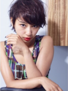 マニッシュでクールなショートスタイル・アシンメトリーなモードなスタイルにも◉