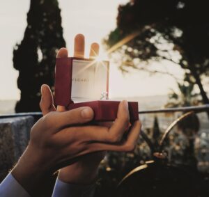 イタリアのローマに創業した高級宝飾品ブランド ブルガリ ブライダル キャンペーン2022 「ローマ アモール」のビジュアルが公開