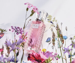 パルファン・クリスチャン・ディオールから新しい香りの纏い方を叶える「ミス ディオール オードゥ パルファンローラー パール」が発売