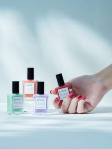 植物由来成分を使用したパリ発・ヴィーガンネイル「マニキュリスト」2022年春 イングリッシュガーデンのパーティーをイメージした春のパステルカラーが登場