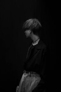 シグネチャー・ウールギャバジンのシリーズや、麻やコットンリネンで表現されるY's、2022春夏コレクションが到着