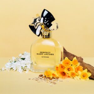 “そのままの自分でパーフェクト！”をコンセプトに誕生したMARC JACOBSの新フレグランス「PERFECT INTENSE」