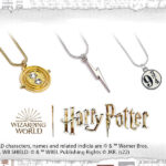 ハリー・ポッター魔法ワールドの雑貨やアクセサリー、文房具など様々な商品がイギリスから到着