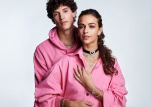 究極の愛を伝える!?スワンをモチーフにしたUnaシリーズがスワロフスキー・ジャパンから発売。