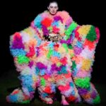 ボリュームのあるフリルとカラフルな色彩で注目を集める「TOMO KOIZUMI」のドレスをBunkamura館内に展示。