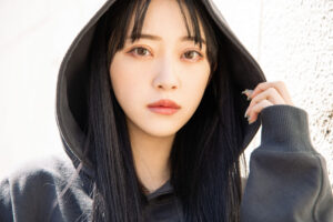 元乃木坂46で女優・モデルとして多方面に渡り活躍している堀未央奈が、韓国ブランドASCLOとコラボ