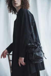 discord Yohji Yamamoto、2022春夏コレクション「NAMU」、「ANANAS」、「PEEL」など ユニセックスコレクションを発表