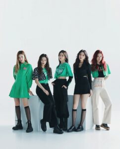 韓国ガールズグループ「ITZY」がH&M、2022年春夏キャンペーン『H&M with ITZY』に登場