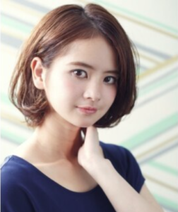 やや強めのランダムなカールでスパイスカールボブ