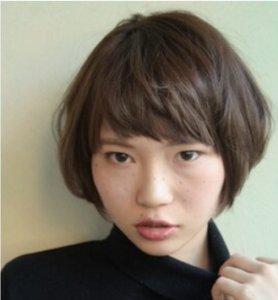 女性らしさもあるのでショートに抵抗がある方にもオススメなアンニュイショートボブ