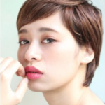 大人モードなグレージュショート・アシンメトリーやベビーバングもおすすめ