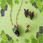【ANNA SUI】ぶどうモチーフのアクセサリーを発売￼