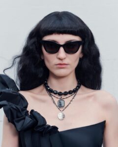 【Alexander McQueen】2022年秋冬プレコレクションより新作アイウェアが登場￼