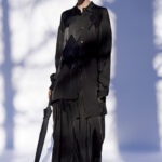 Y's、2022-23秋冬最新コレクションを日本国内ストア及び公式オンラインブティックで展開