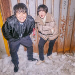 お笑い芸人・ラランドがEDWIN 暖ジーンズ動画に登場