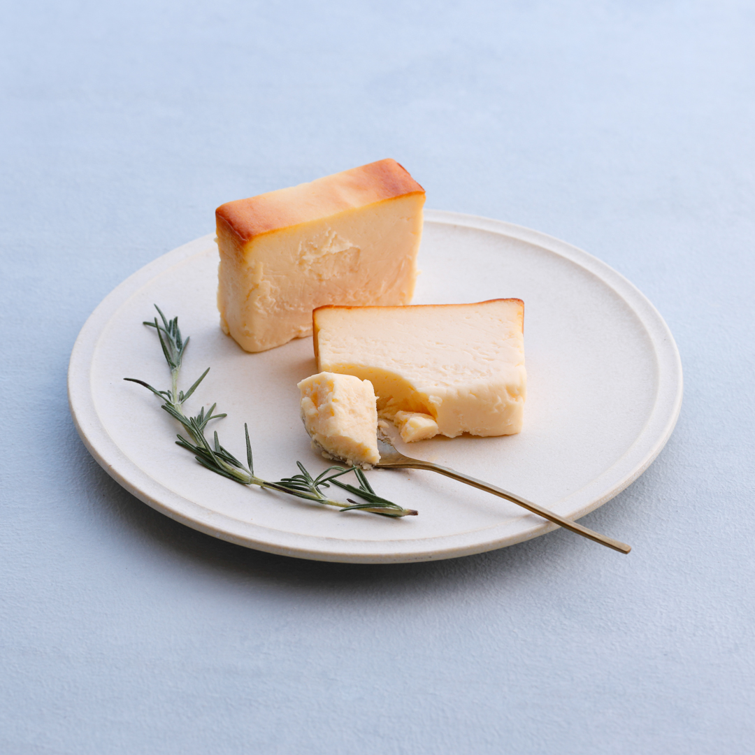 京都発！受け継がれてきた古都の食文化を伝えるチーズテリーヌ専門店「京峰石」のオンラインショップが登場