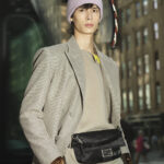 フェンディとポーター、新たなコラボレーションで「バゲット」バッグを祝福！