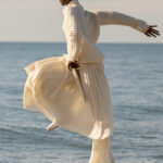 【ロロ・ピアーナ】2023春夏広告キャンペーンをスタート