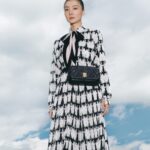 バーバリーがイヤー オブ ザ ラビット 2023 キャンペーンを公開