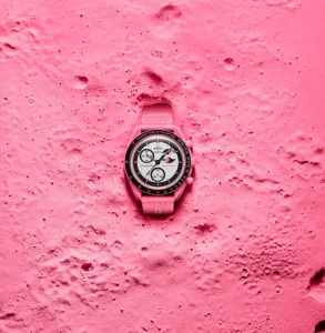 【Swatch】 OMEGA×Swatch 『MISSION TO THE PINK MOONPHASE』が 4月1日より限定発売
