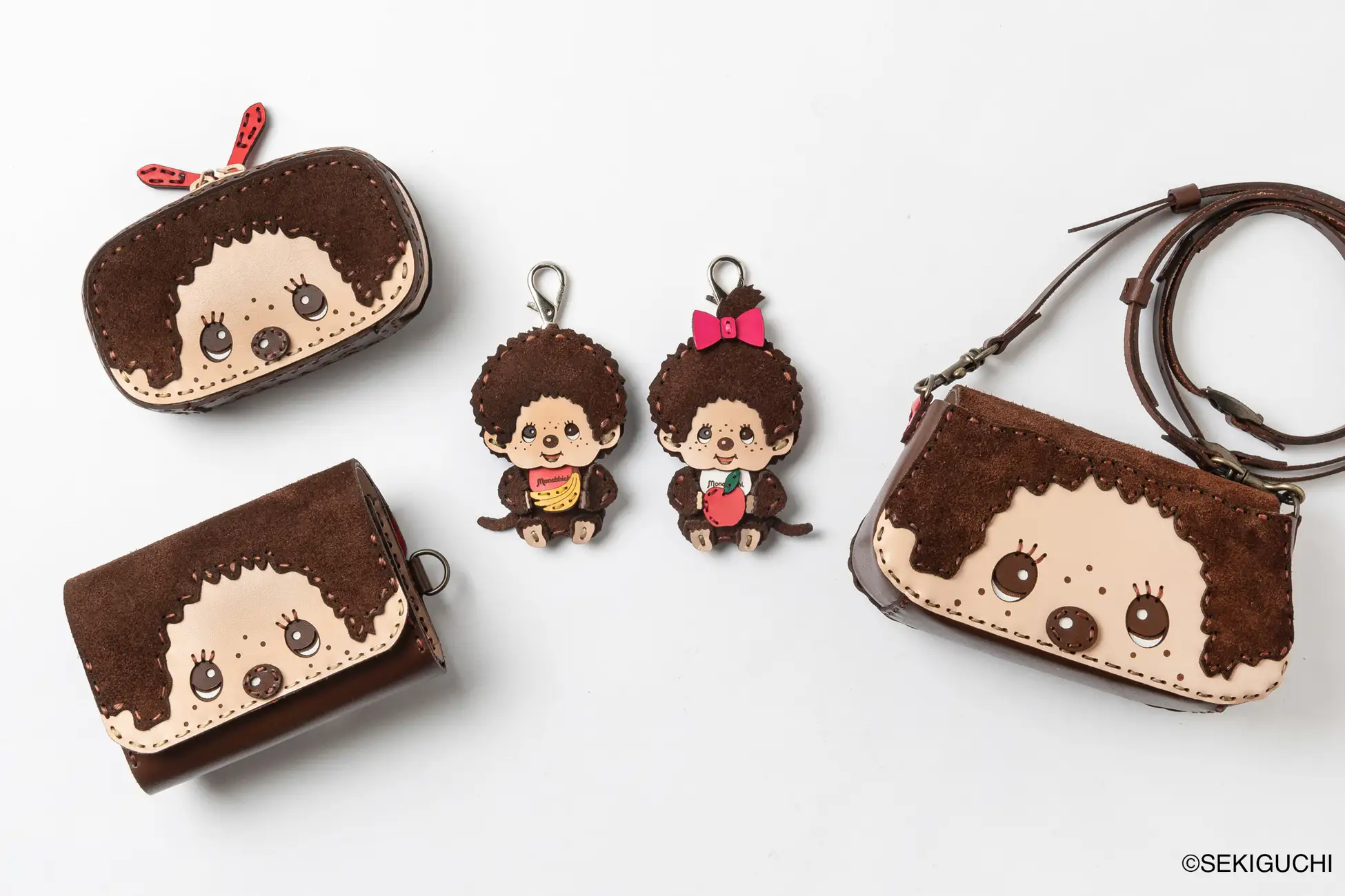 モンチッチ × OJAGA DESIGN こだわりのレザーアイテムコレクションに、春の新生活にふさわしい 新作5アイテムが登場です。