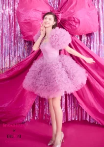 KIYOKO HATA × TVアニメ『【推しの子】』ドレスコレクションが誕生 ドレス着用のキャラクター描き下ろしビジュアルも公開