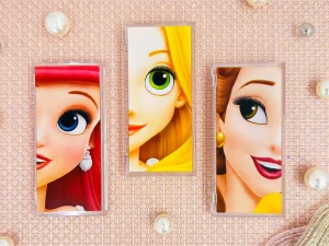 粧美堂から大人のためのディズニープリンセスコスメが新登場!“プリンセス気分”をまとえるフェイスマスク&10色アイパレット