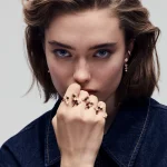 ショーメから、「ビー ドゥ ショーメ」コレクション 新作発表